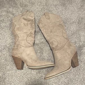 Vici Boots